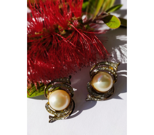 Orecchini clip in argento e mezza perla