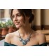 Collana color argento anni '50 con aurora boreali celesti